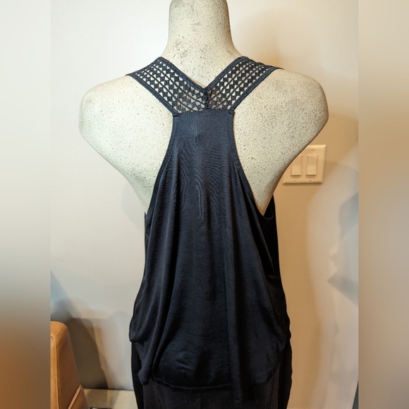 Blue razor back Strappy crochet  tank H&M Size M, NWT - Picture 3 of 4